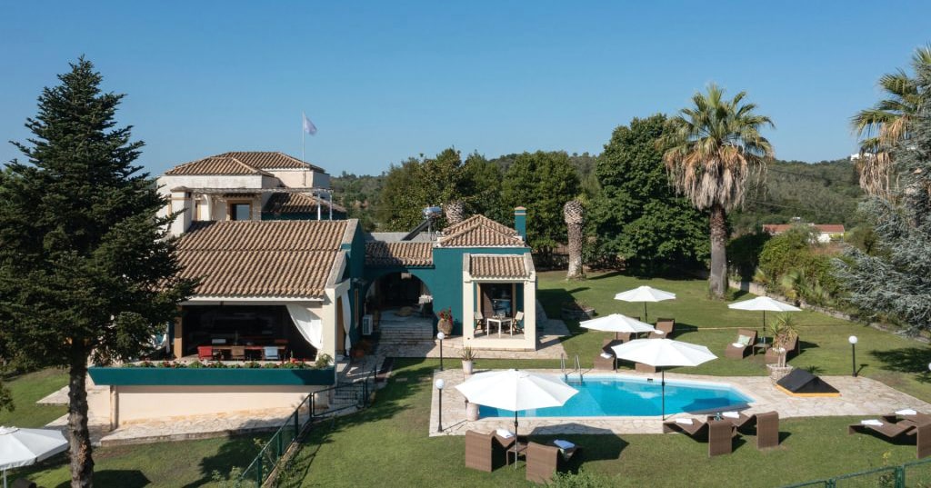 Elvis-Corfu-Outside-21-1024x682-1